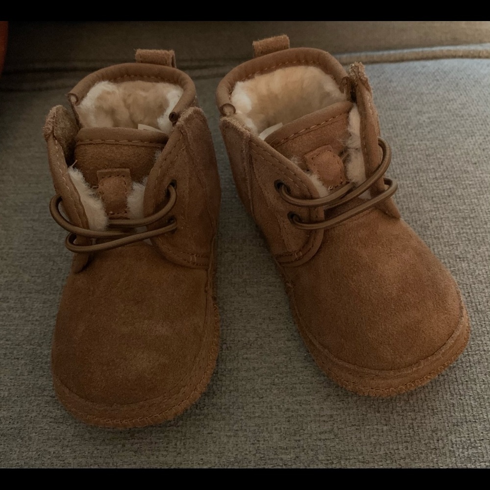 Baby UGG chestnut booties